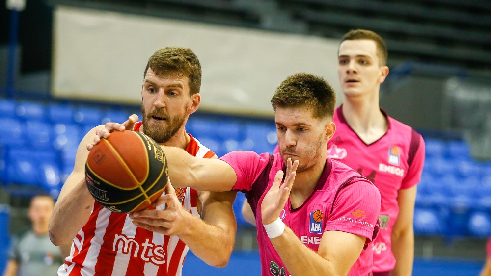 Filip Petrušev i Ognjen Kuzmić (©ABA LIGA)